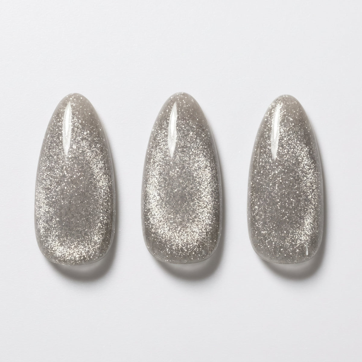 Moonlight (Cat's eye) - Soft Gel Press Ons (Medium Almond)