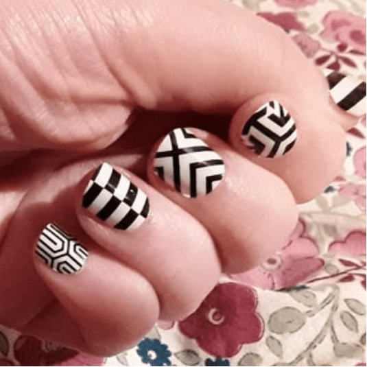 Holy Grail Nail Non-UV Nail Wraps Black And White Mix - Holy Classics (Non-UV Nail Wraps)