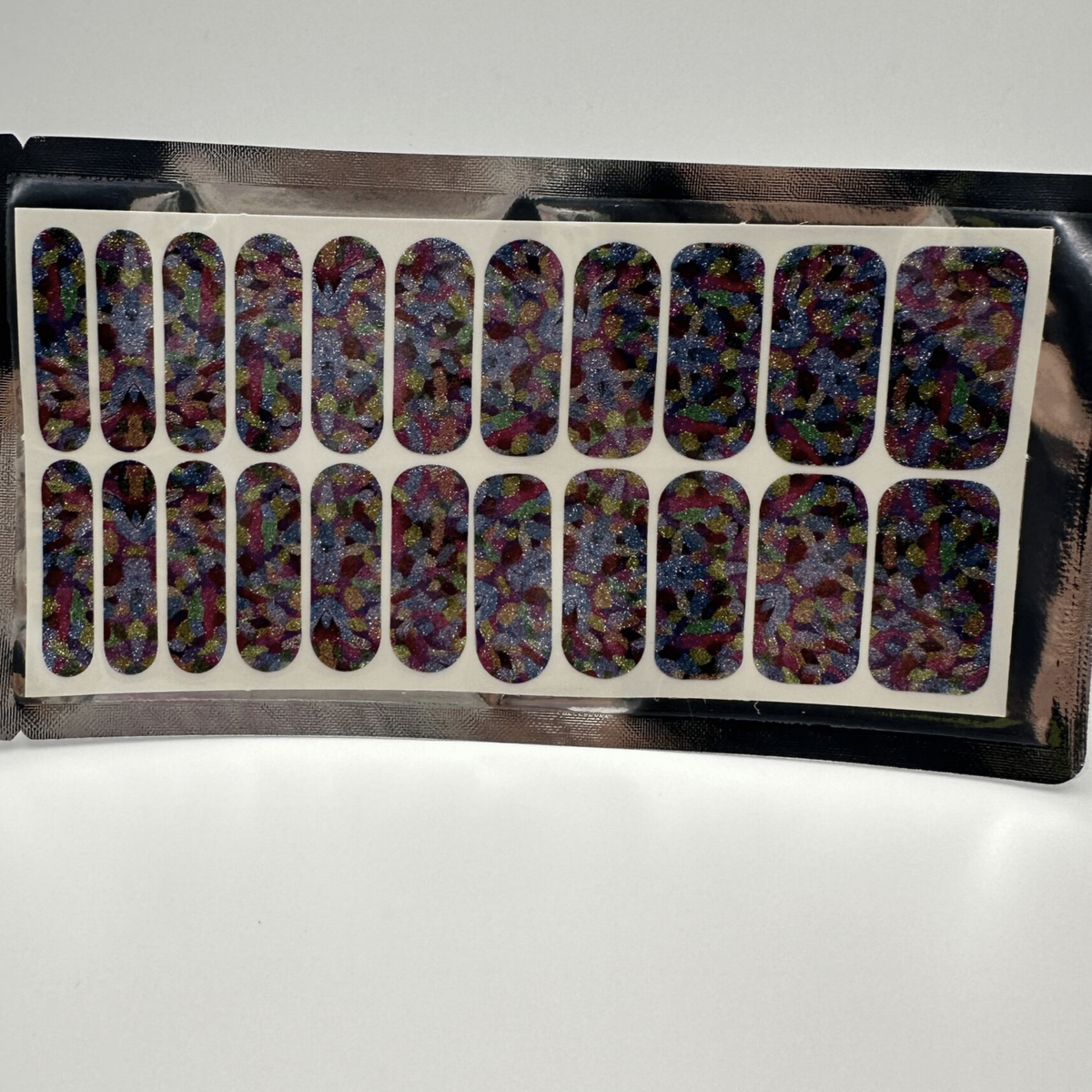 Holy Grail Nail Non-UV Nail Wraps Dressed Up (Glitter) - Wide Fit Wrap (22 Piece)