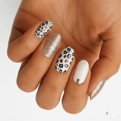 Holy Grail Nail Non-UV Nail Wraps Paw Print Gold - Holy Classics (Non-UV Nail Wraps)