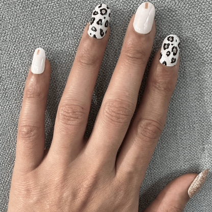 Holy Grail Nail Non-UV Nail Wraps Paw Print Gold - Holy Classics (Non-UV Nail Wraps)