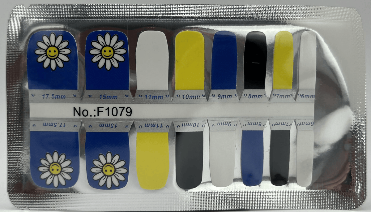 Blue pedicure nail wraps with white daisy flower design in various sizes