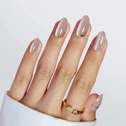 Holy Grail Nail press on Foxy (Cat's Eye)  - Soft Gel Press Ons (Short Almond)